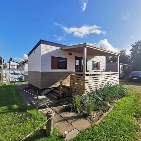 Campinglodge Ostseewelle בית נופש *